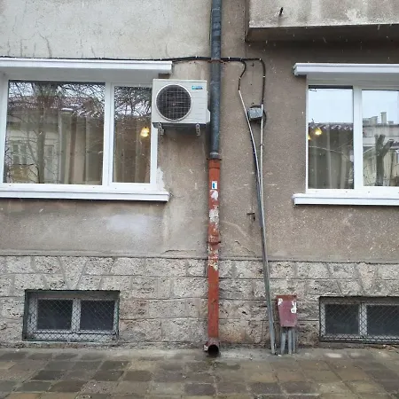 Two Bedroom Downtown Ivanovi * וארנה