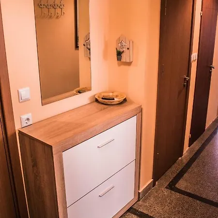 Homestay Two Bedroom Downtown Ivanovi Varna