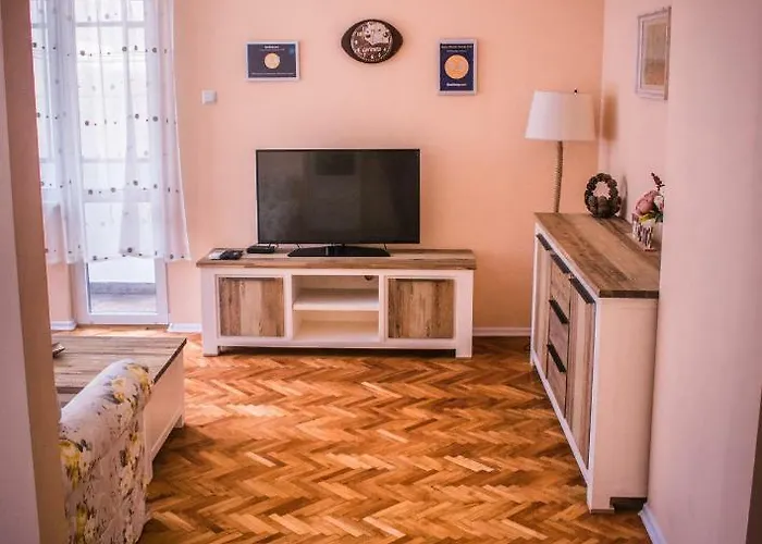 Homestay Two Bedroom Downtown Ivanovi *